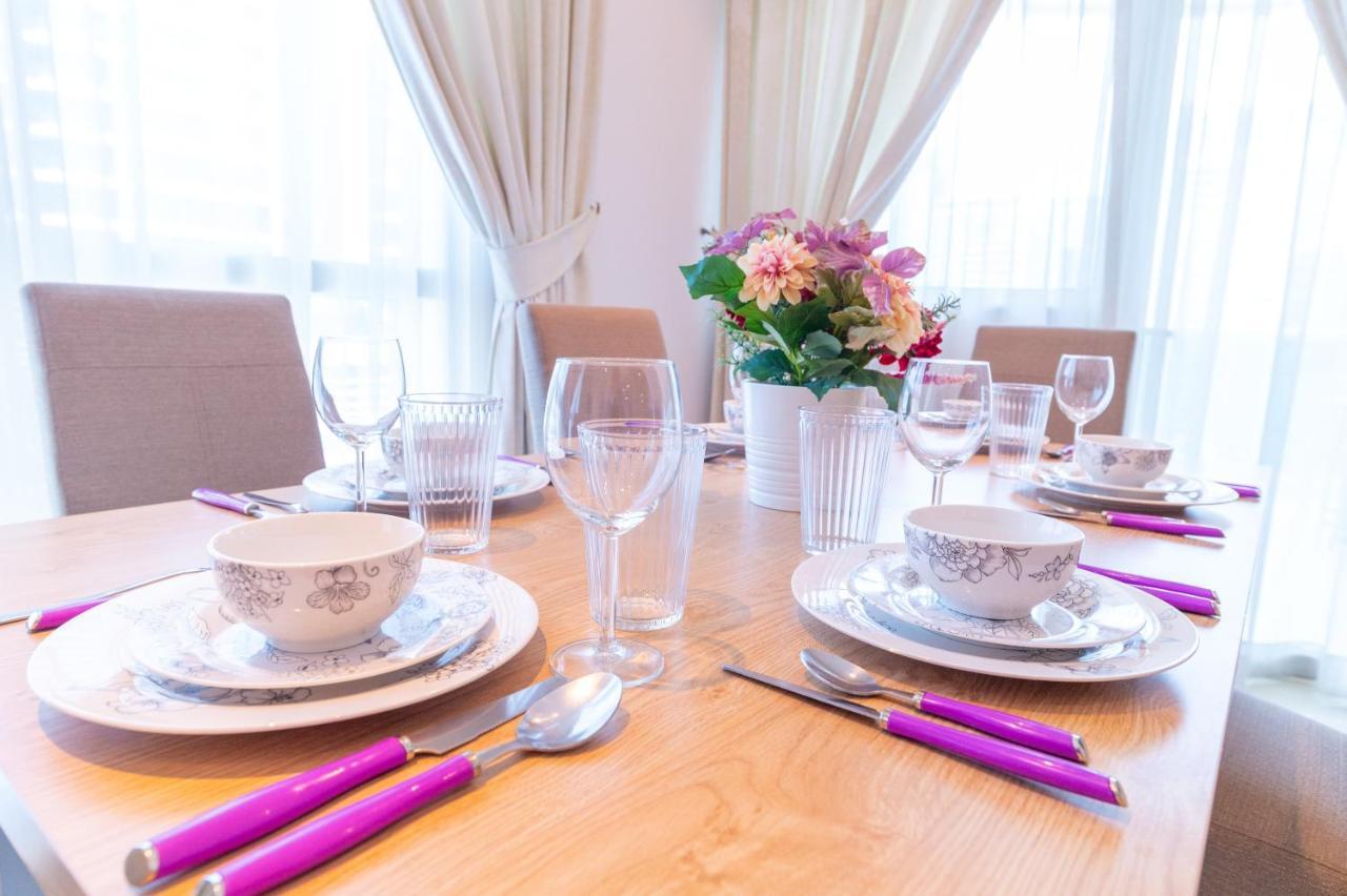Luxury Escapes - Spacious 2Br Apt In The Heart Of Dubai Marina- Yacht Bay Экстерьер фото